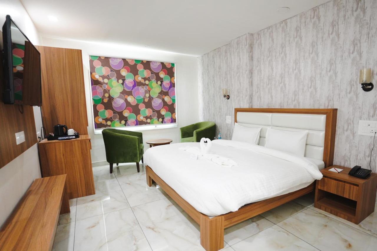 Hotel Northwind, Kharar, Mohali Exterior foto