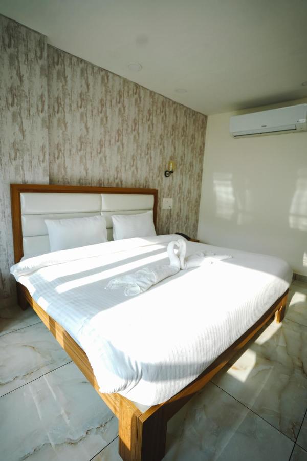 Hotel Northwind, Kharar, Mohali Exterior foto